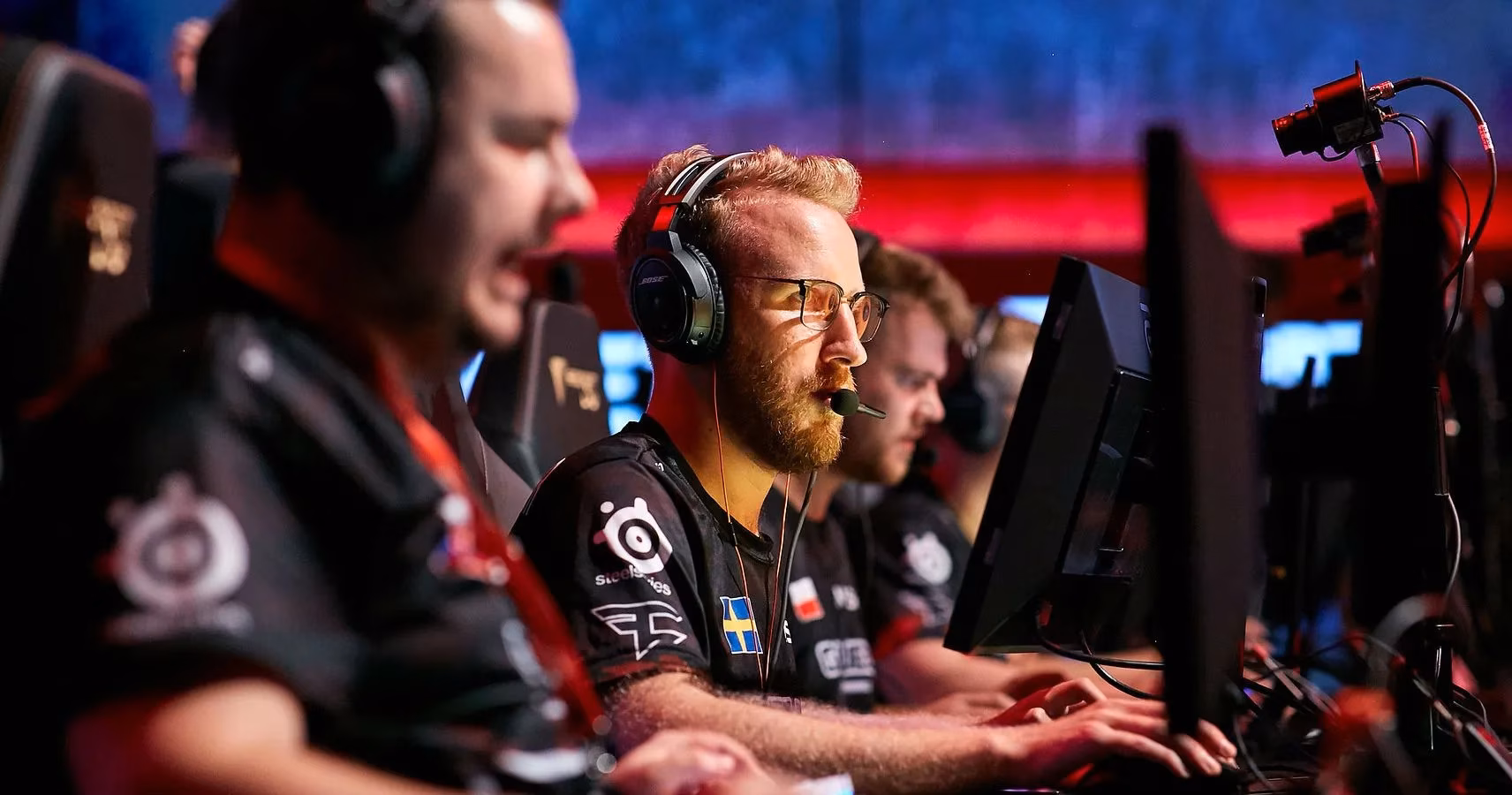 the-fall-of-legends-mibr-faze-clan-and-north-s-berlin-major-exit-image-0